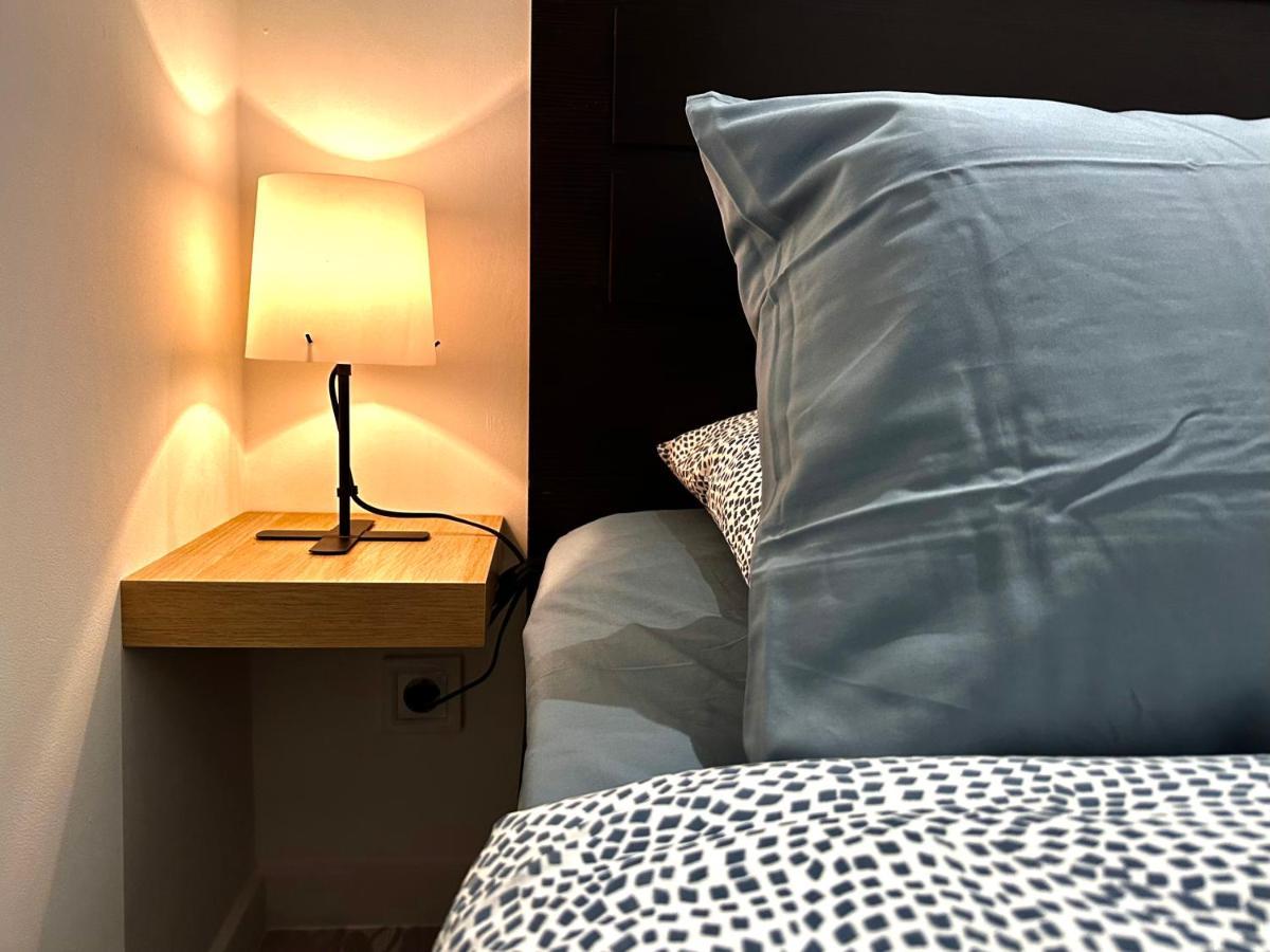 La Little House De Dinant - Esc'Appart Екстер'єр фото